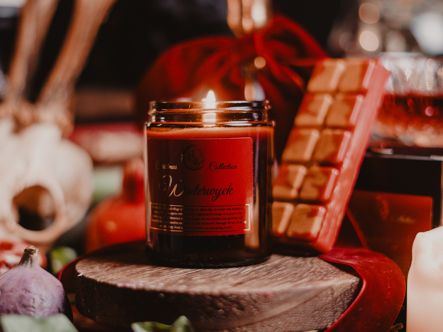 Winterwyck - Orange, Gingerbread, Mulled Wine Scented Soy Candle Hex & Boon