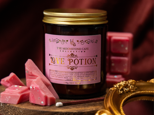 Love Potion Scented Soy Candle 130g Hex & Boon